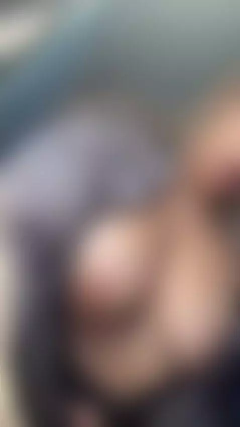 Bored on the bus!! 😈😈 by devilsolfe