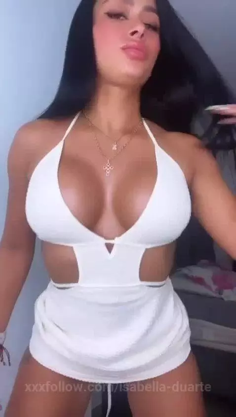 Lest boucing with me by isabella-duarte