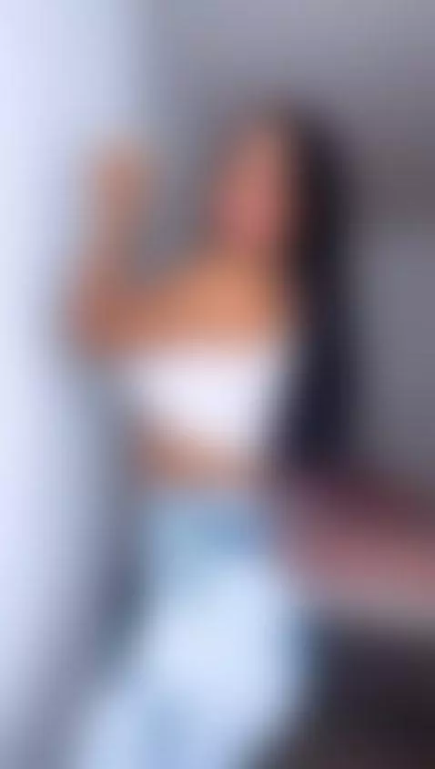 Wet my leggings by isabella-duarte