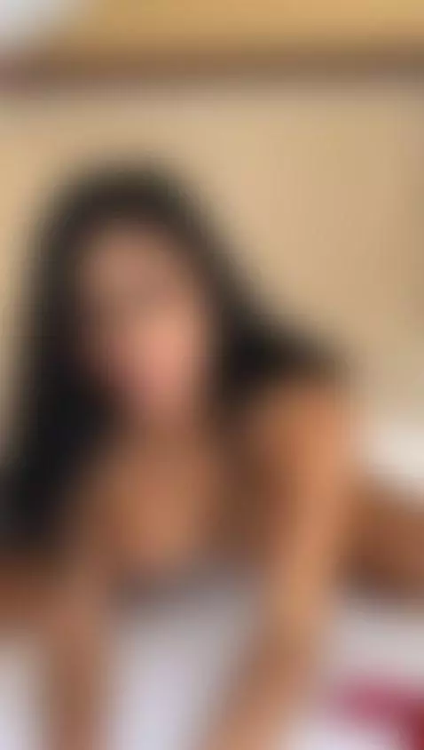 I wait for you in my bed by isabella-duarte