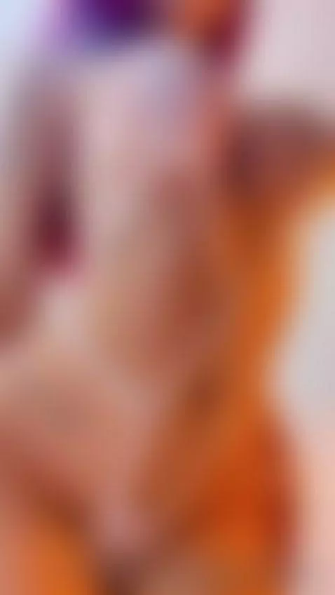 A sensual dance for you!😏🔥 by scarleett-jones