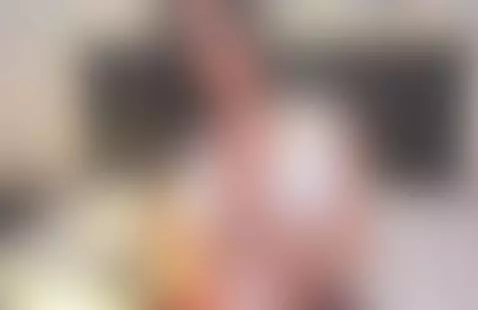 Come and see this hot schoolgirl by tammy-lyn