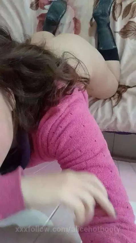 🔥🌤A sensual and hot girl is waiting for you baby🧘‍♀️ by alicehotbooty