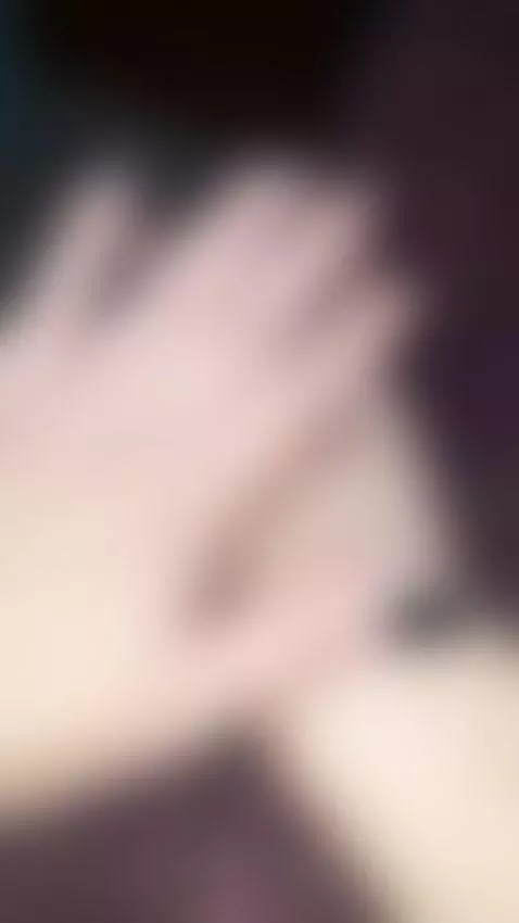 👋🏻💅My well-trained hands from the gym are strong and resilie... by alicehotbooty