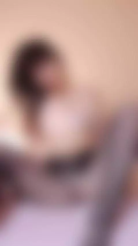 I never thought I'd get so turned on by putting on tights an... by mybadreputation