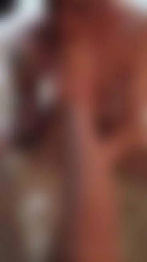 Submissive at your feet by nointhomas