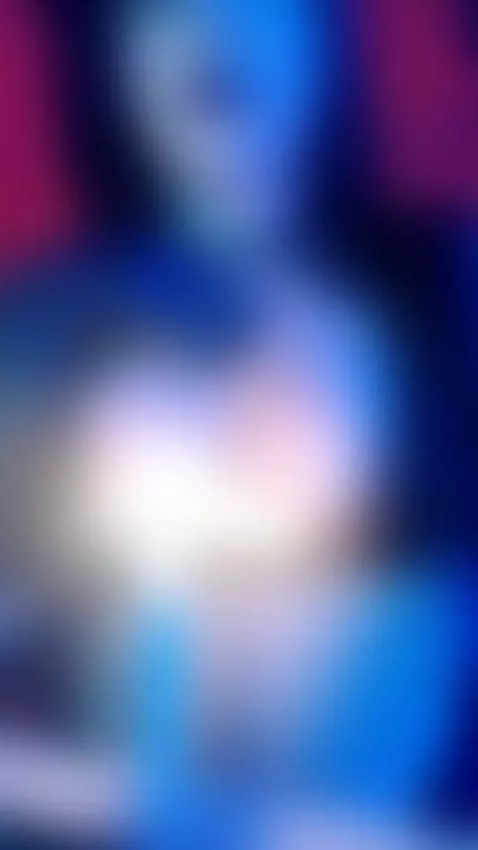 See me in my live, jejejePrepare your fetishes 

es.stripcha... by hannacarrter