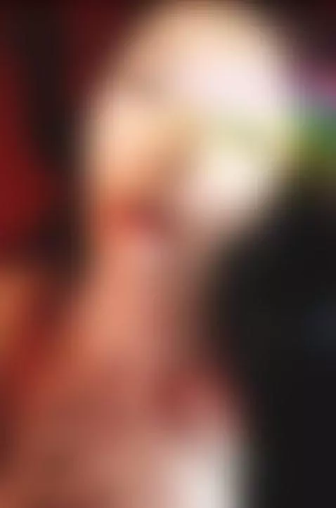 You're mine... 

come visit me
es.stripchat.com/HannaCarrter... by hannacarrter