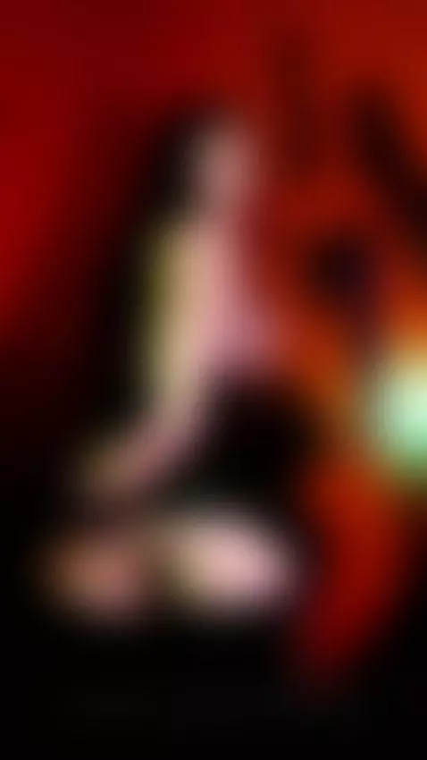 Spanks day by hannacarrter