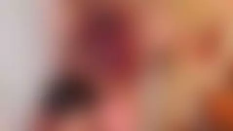 Me descubrió masturbandome con sus fotos y terminamos cogien... by mauinkedskin