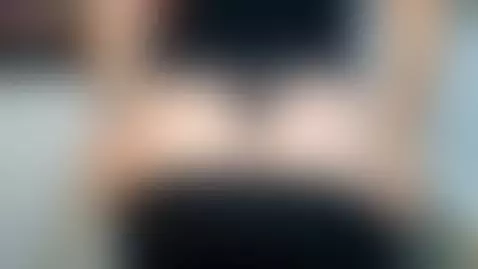 Mi vecina rollinga vino a tomar mates y termino tomando lech... by mauinkedskin