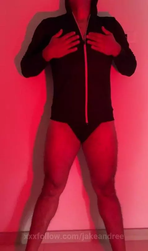 Feeling very horny🔥 by jakeandree