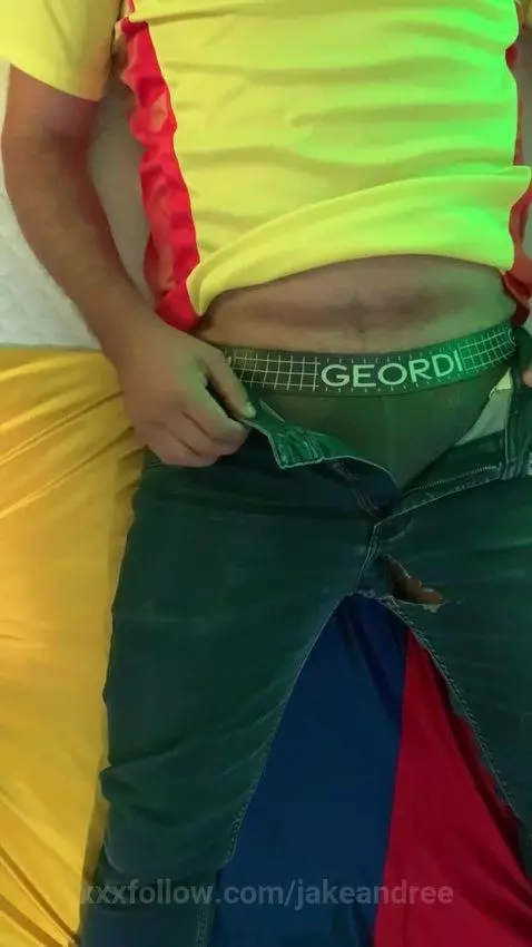 Come and we will celebrate 🇨🇴😏 by jakeandree