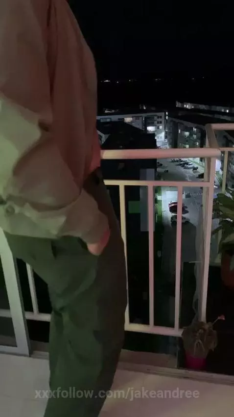 Do you want to feel it? 🔥🍆 by jakeandree