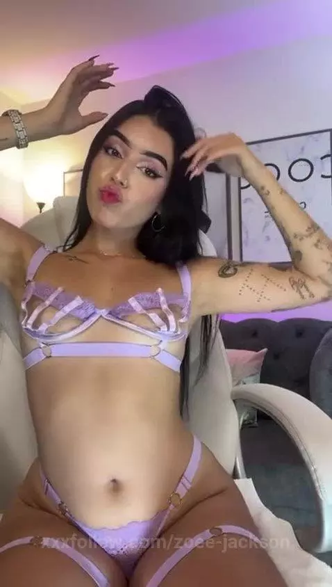 The purple is nice to me? by zoee-jackson