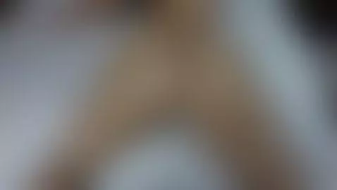 Do you like what you see, sweetheart? by blaxxxsally