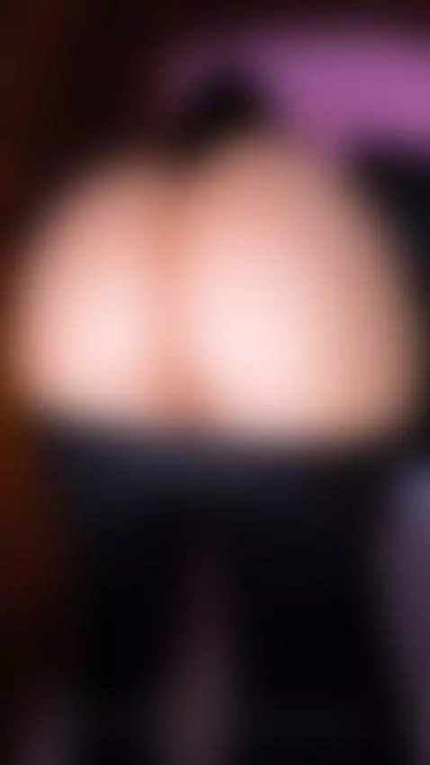 Me darias unas nalgadas by blaxxxsally