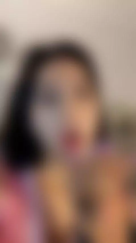 Hye , online now !! by sofiiamiiller