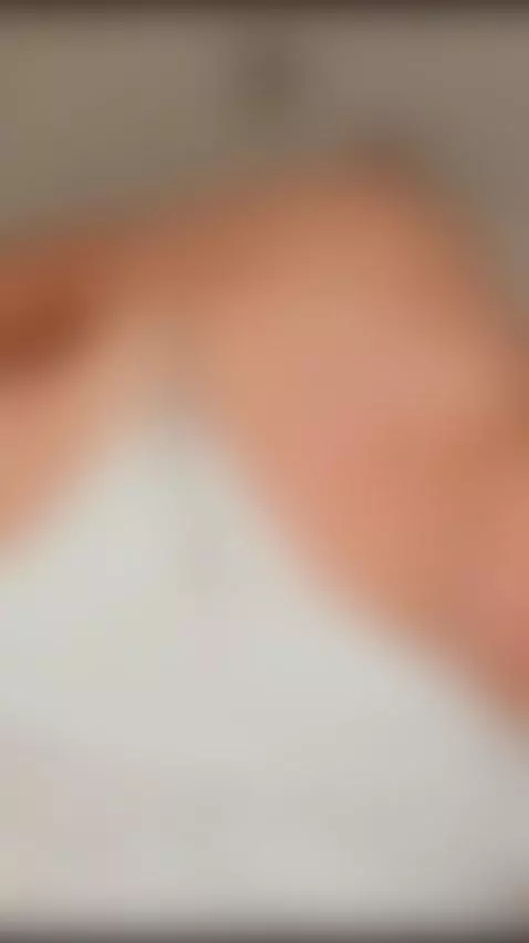 Acabo de ducharme y me encantaria tener una perrita sacándom... by formerpoultice