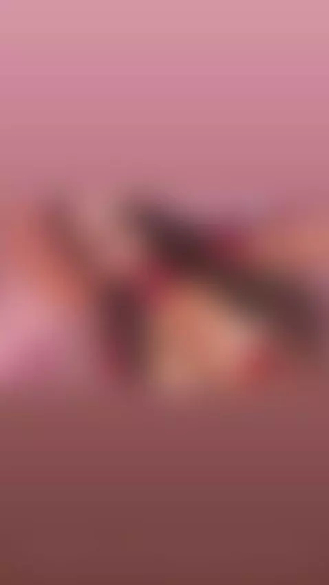 I'm here to make you forget everything and focus only on me ... by madeleinesummer