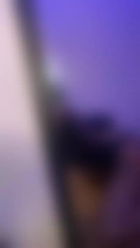 online guys! by madeleinesummer