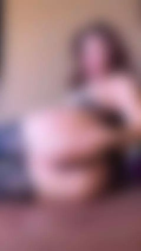 asians can have a juicy ass too :) by lorileenpetitekitty