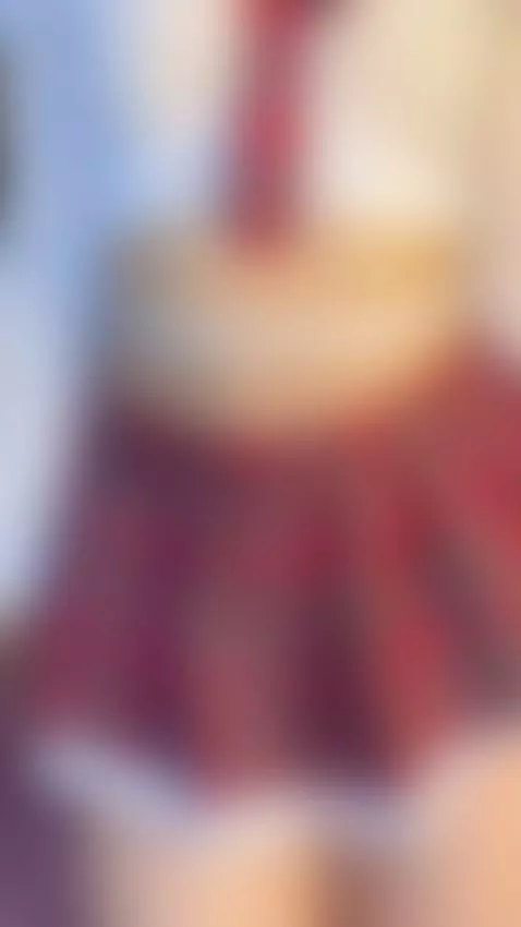 more explicit comment from me on Fansly :) by lorileenpetitekitty