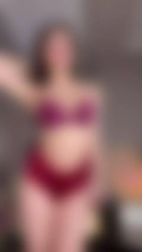 I love to show off my perfect boobs by lorileenpetitekitty