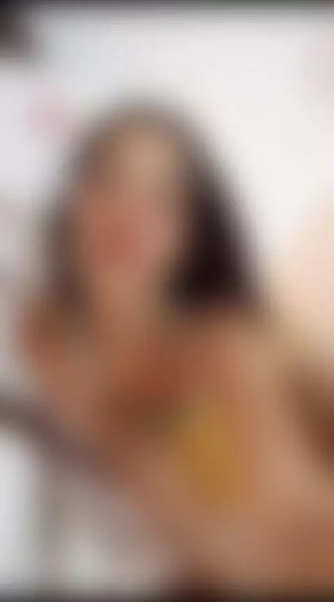 I want to dance I want to vibrate my body! by eriika-miller