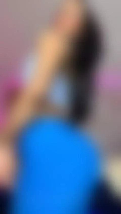 Hey, how's your week going? Want to play a little? I'm ready... by anniiee-smith