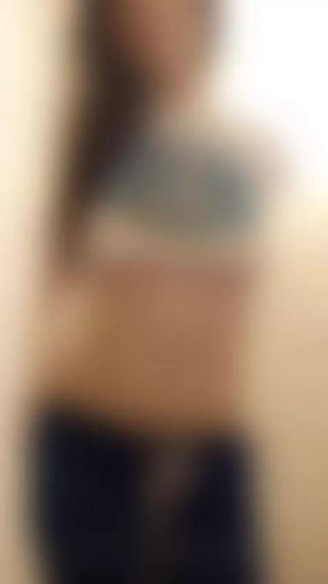 estas caliente? by pauliirose