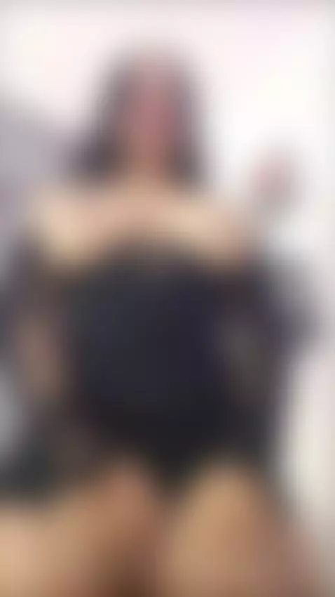 🥵 by lunastarlight235