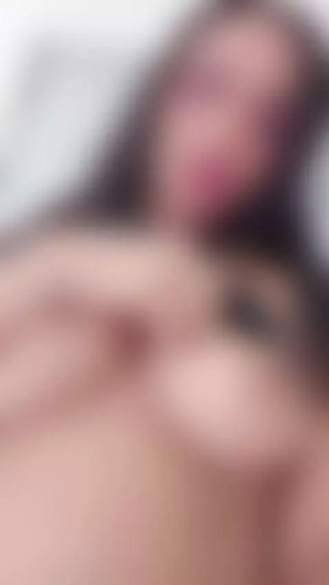 come I will be online by lunastarlight235