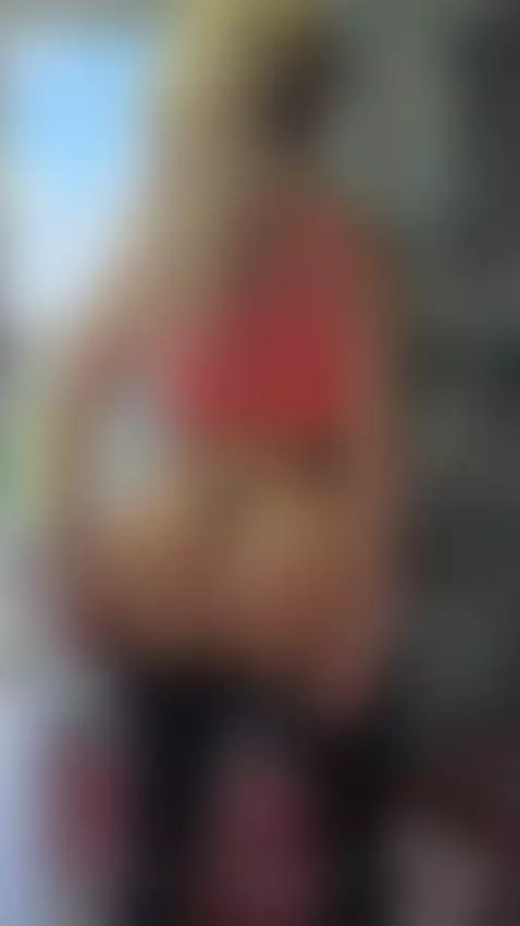 Será que éste pantalón es muy pequeño o mi culo muy grande? ... by pamelaxpicetv