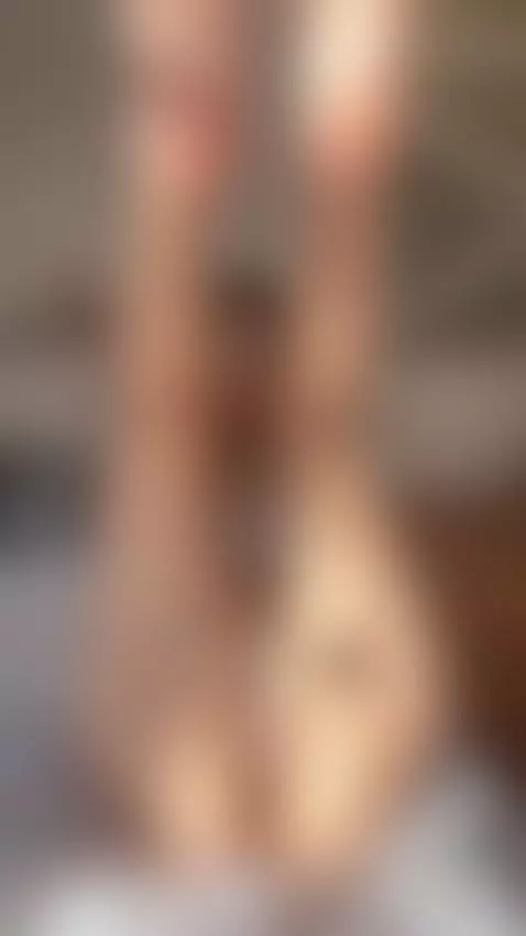 Craving for my pussy to be eaten by gabrielasecrett