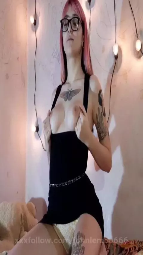 19 yo this Time so Honey Babe 🍯 by johnlemon666