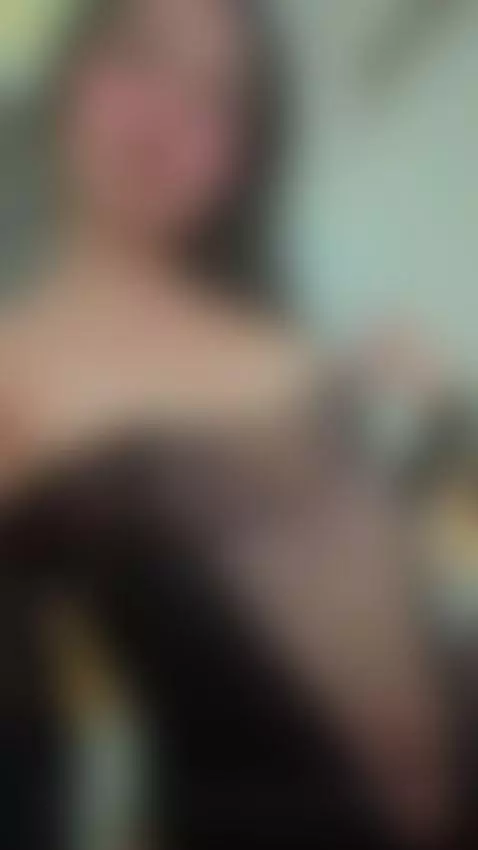 feliz lunes by laurenrodriguez