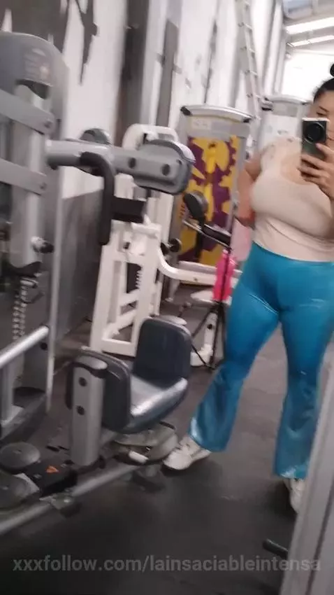 Videos cogiendo con mis clientes. by lainsaciableintensa