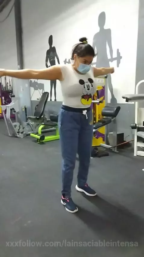 En el gimnasio. by lainsaciableintensa