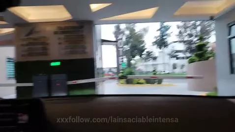 Saliendo del #hotel con mi cliente. by lainsaciableintensa