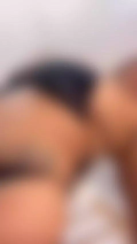 You want to fuck my big ass now by zafirahot