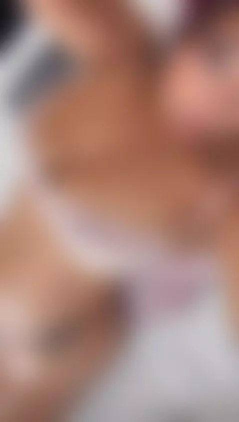 Sweet on the outside… dangerous on the inside by zafirahot