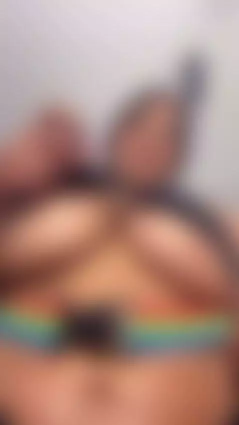 I want to feel the taste of your mouth 😈🥵 by zafirahot