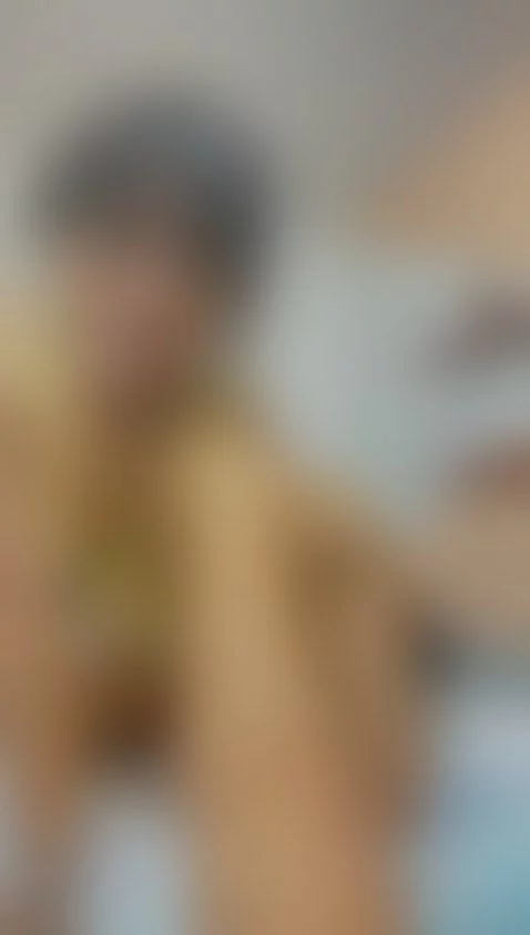 Good morning daddy! would you like to fuck me by zafirahot