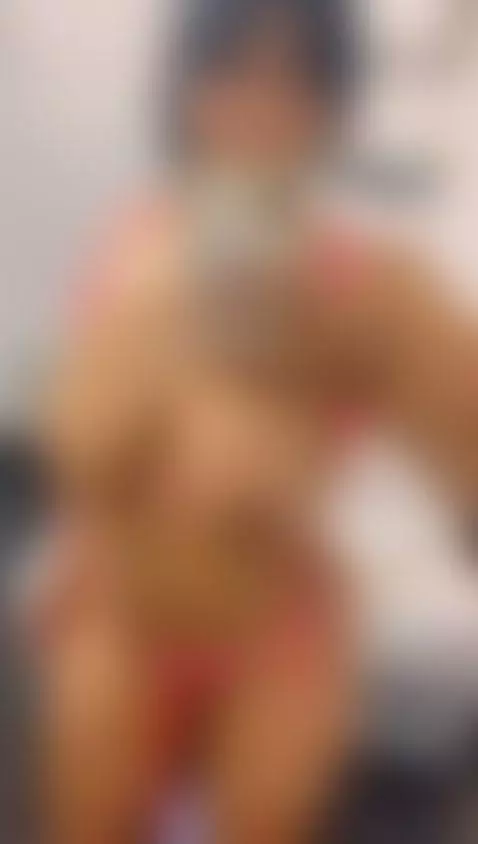 I'm ready to start the week with my body bouncing on top of ... by zafirahot