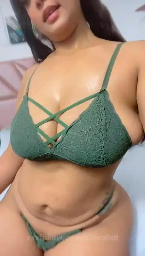 let's fuck each other! 💦🥵 by zafirahot