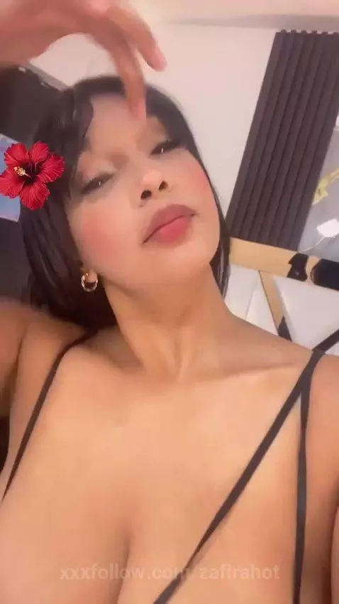 your hottie is back bby! 🤤 by zafirahot