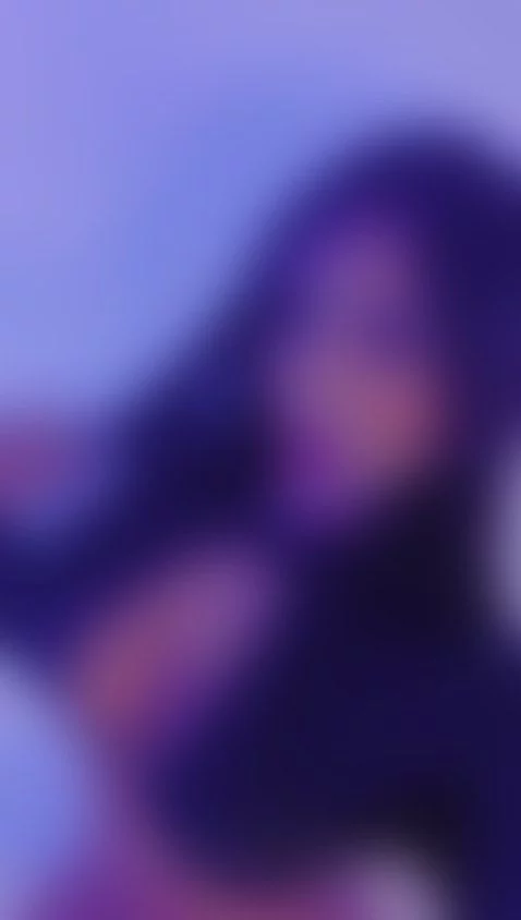 Im online now my lovers! by lindakhalifa