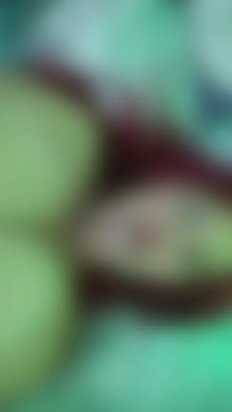 Do you think I'm cute or sexy? by zafiropassion