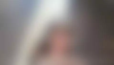 Dicen que ya me tenía ganas las novia de mi amigo?🥵
They say... by onlyfdexxx